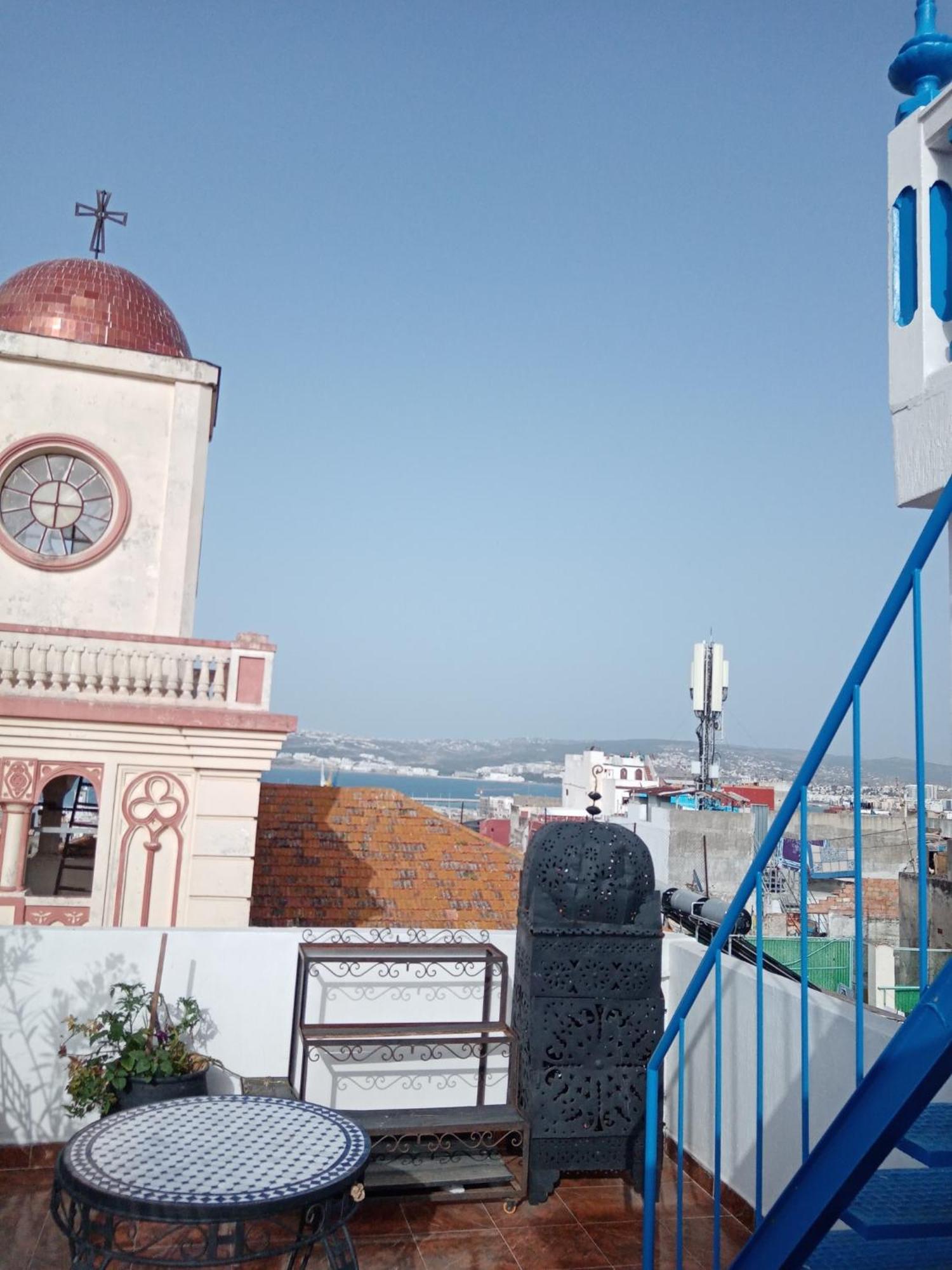 Tangier Medina Roof Top Apartment With Ocean Views Exterior photo