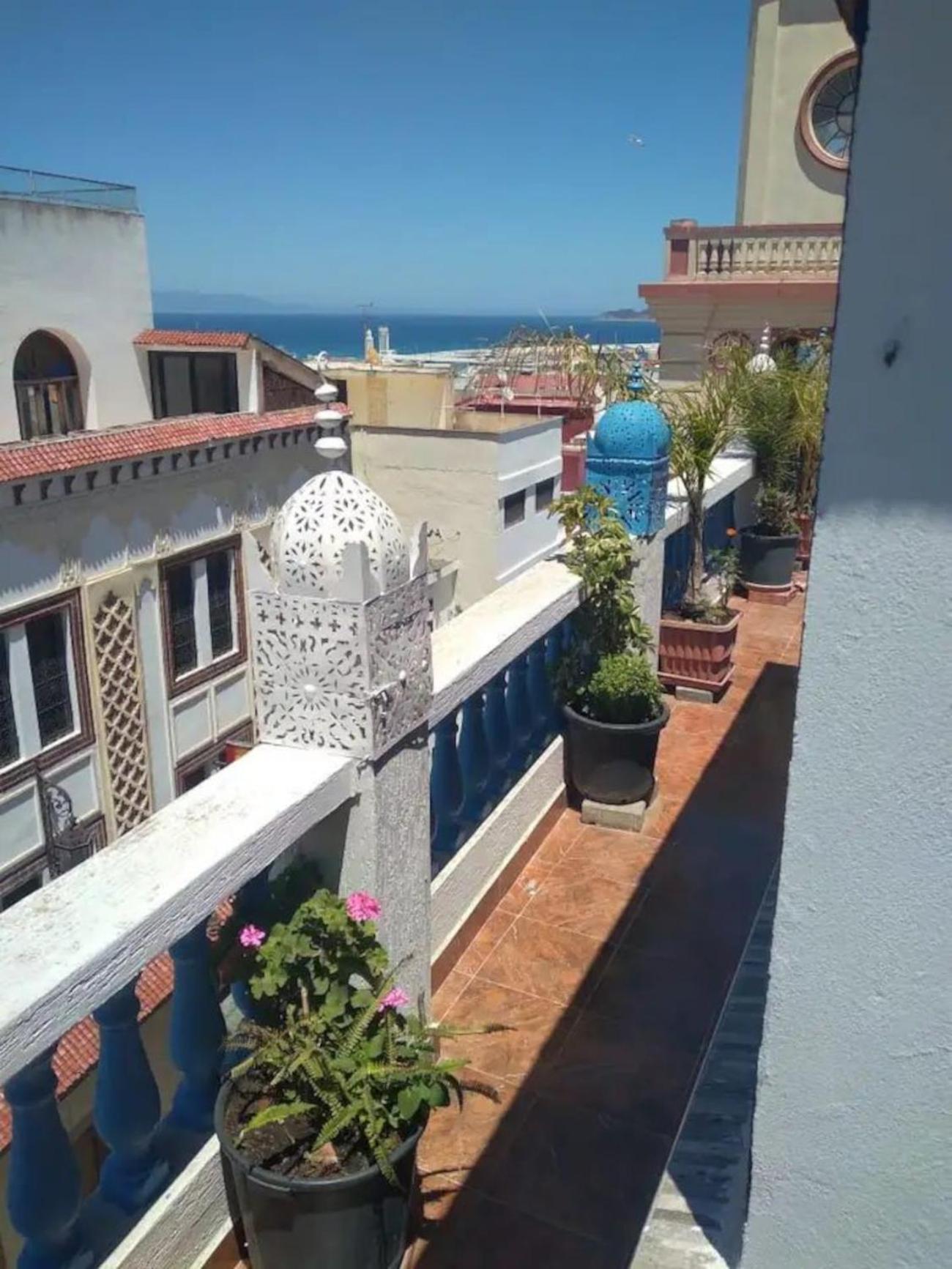 Tangier Medina Roof Top Apartment With Ocean Views Exterior photo